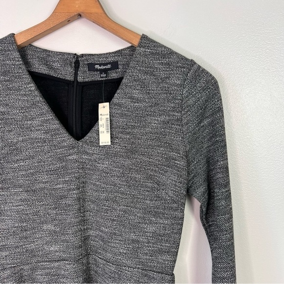 Madewell Bridgewalk V-Neck Fit & Flare Dress - Picture 6 of 9